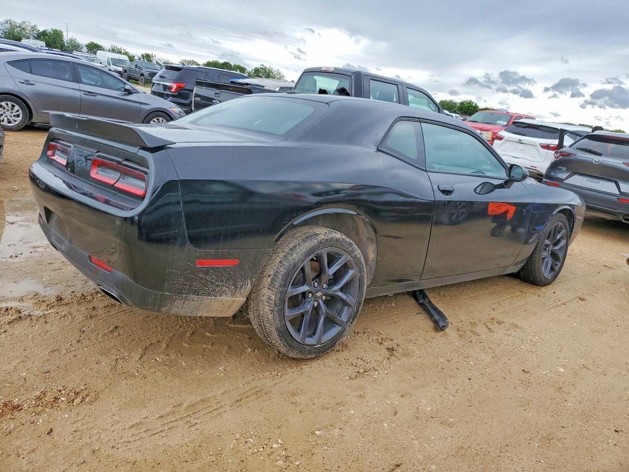 2020 Dodge Challenger Sxt - zdjęcie 3