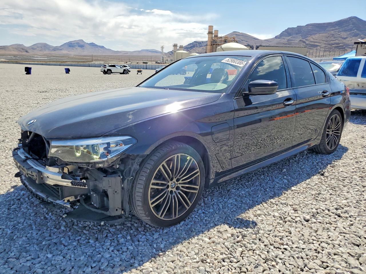 2018 BMW 530E - zdjęcie główne