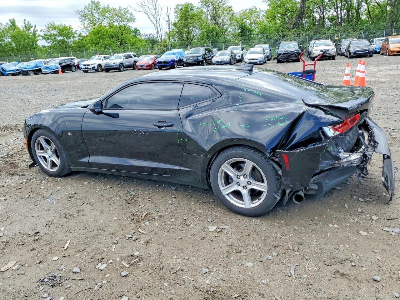 2017 Chevrolet Camaro Lt - zdjęcie 2