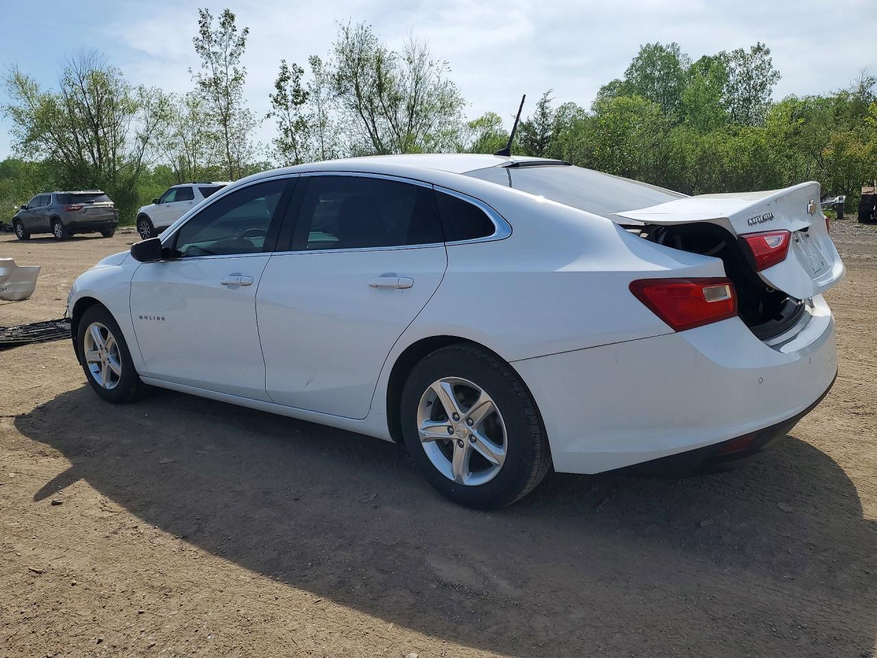 2021 Chevrolet Malibu Ls - zdjęcie 2