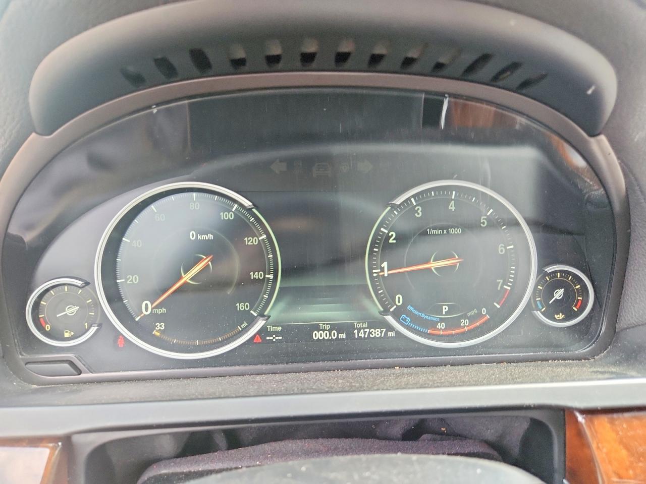 2014 BMW 740 Li - zdjęcie 9
