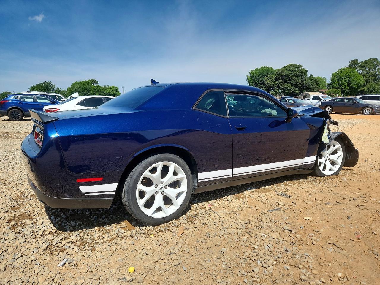 Dodge Challenger - zdjęcie 3