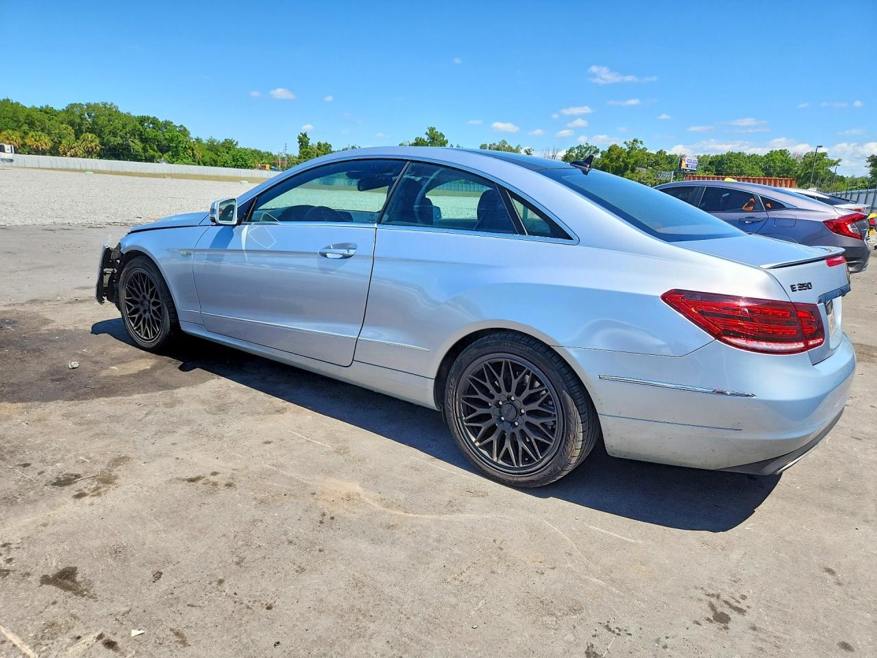 2014 Mercedes-Benz E 350 - zdjęcie 2