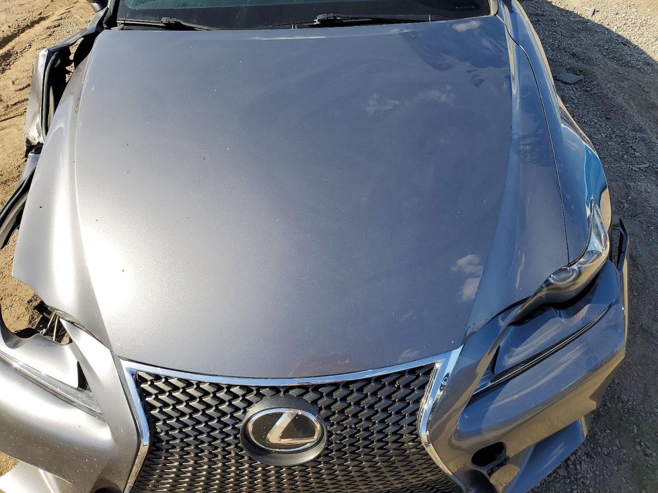 2016 Lexus Is 200T - zdjęcie 12