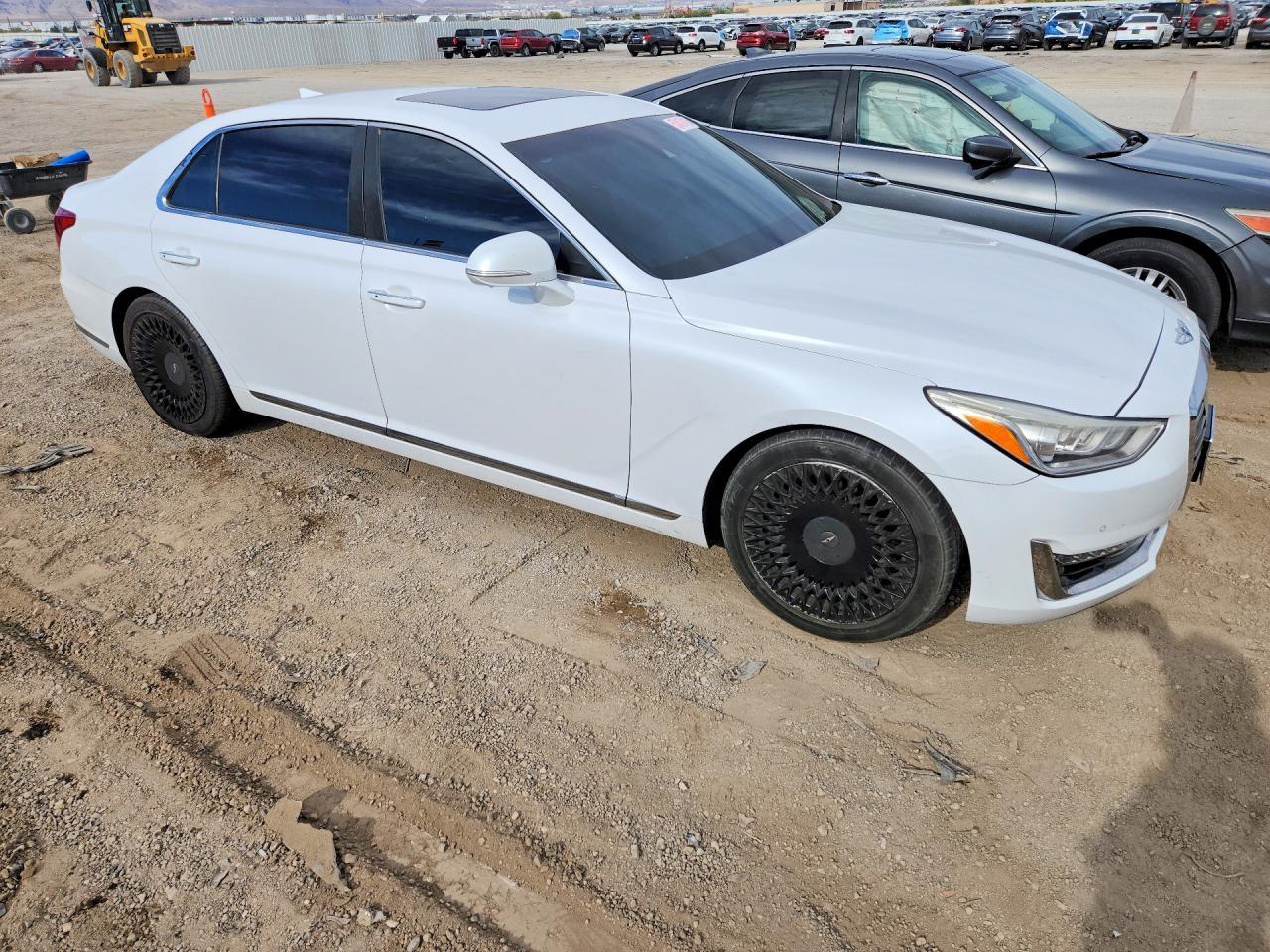 2018 Genesis G90 Premium - zdjęcie 4