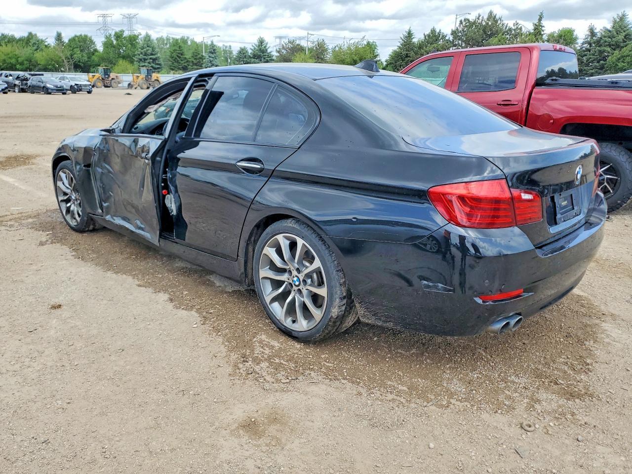 2016 BMW 528 Xi - zdjęcie 2