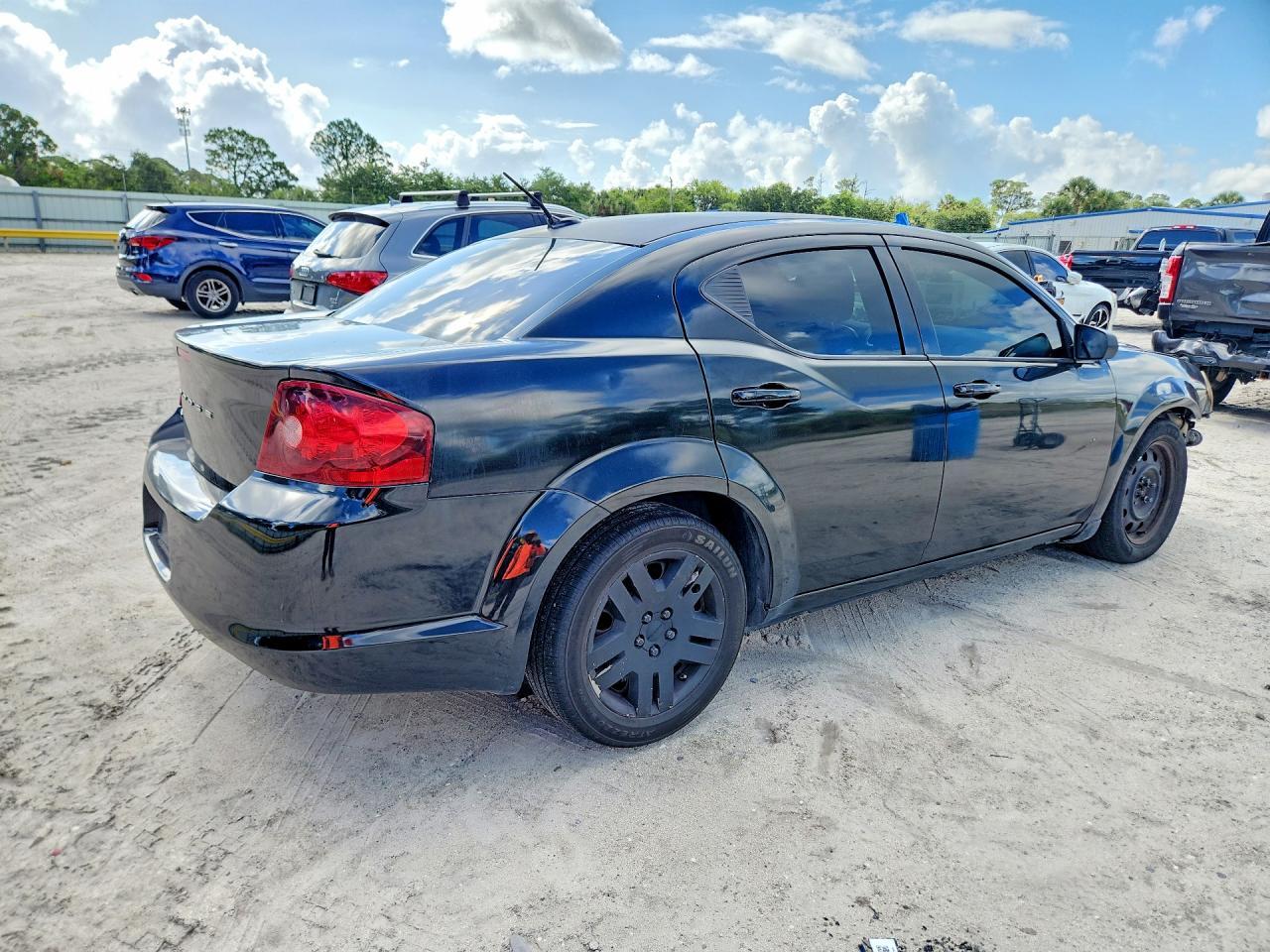 2014 Dodge Avenger Se - zdjęcie 3