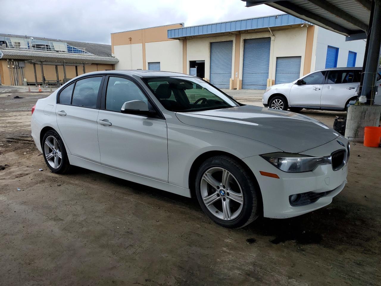 2013 BMW 328 I Sulev - zdjęcie 4