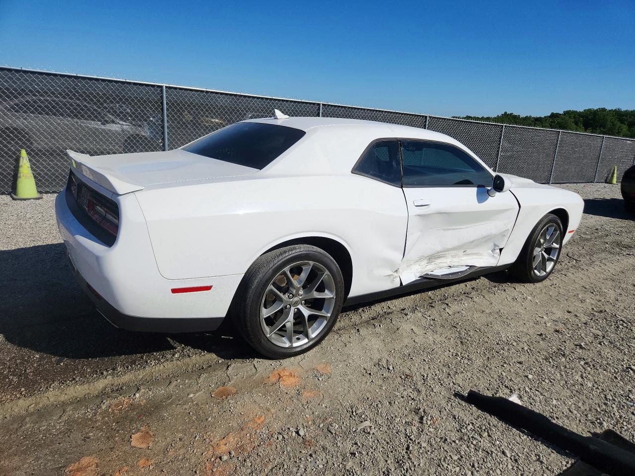 2020 Dodge Challenger Sxt - zdjęcie 3