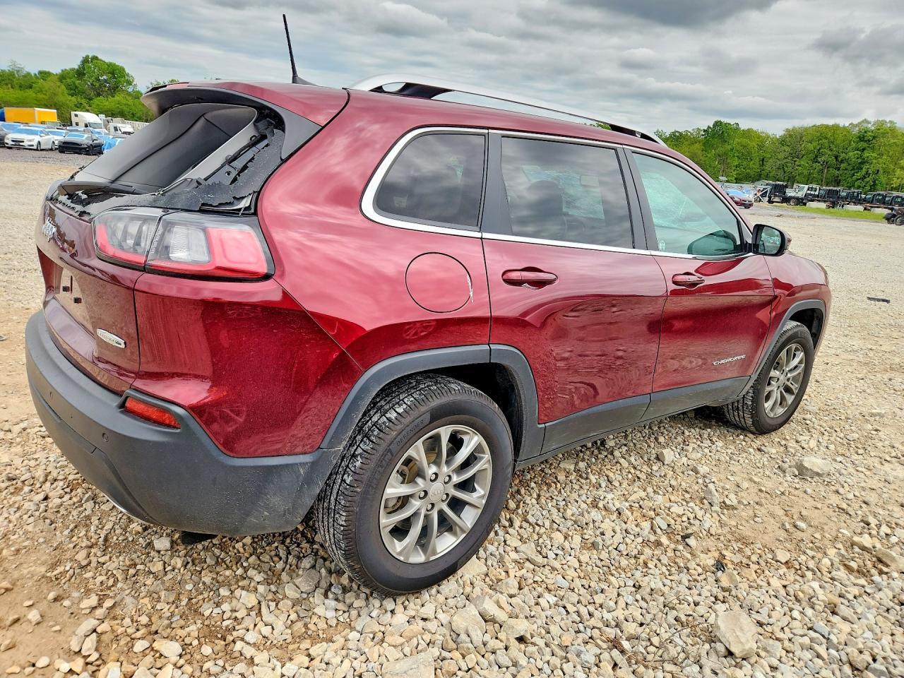 2020 Jeep Cherokee Latitude Plus - zdjęcie 3