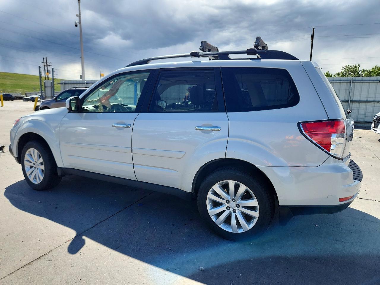 2013 Subaru Forester 2.5X Premium - zdjęcie 2