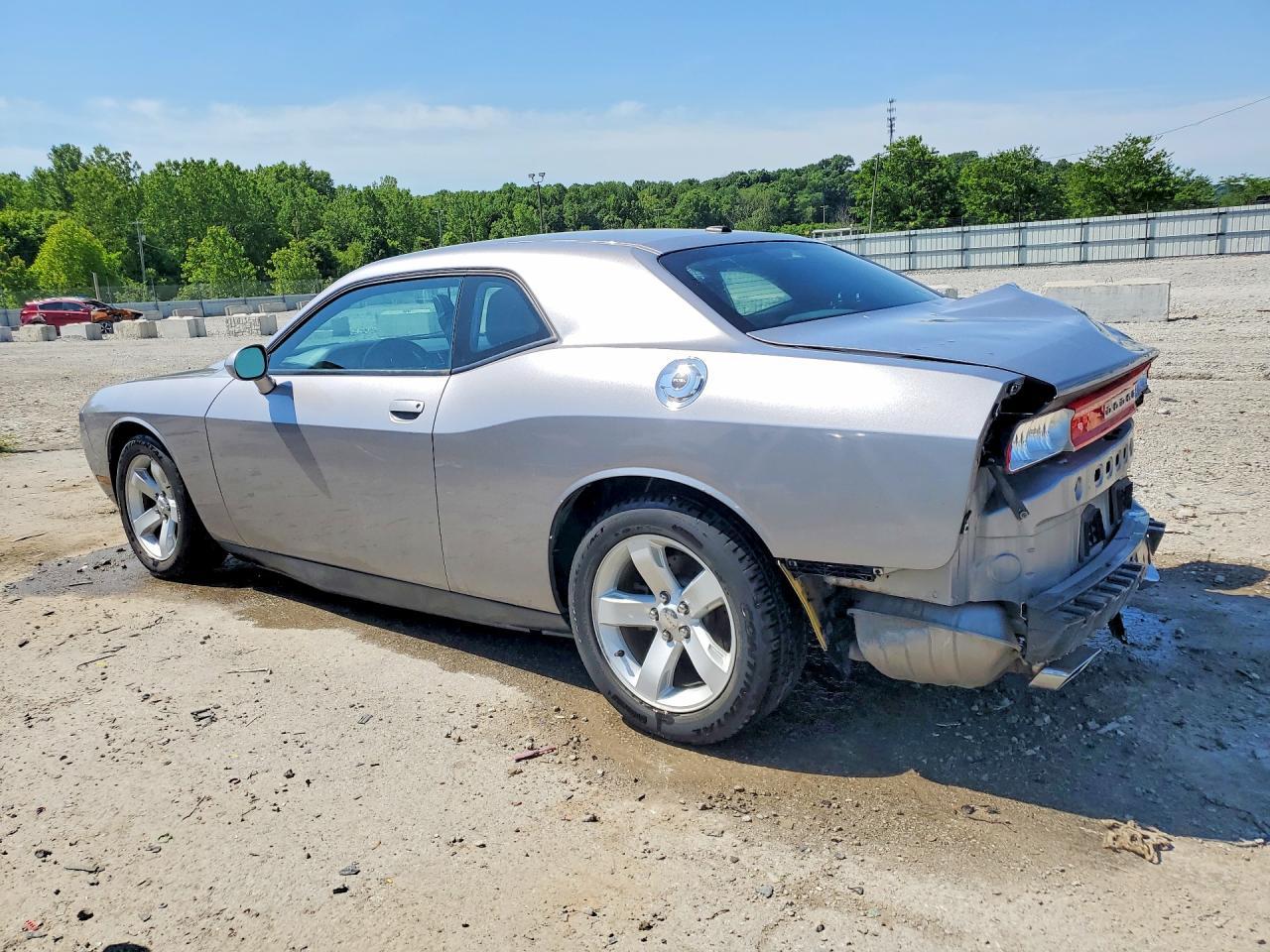 2014 Dodge Challenger Sxt - zdjęcie 2