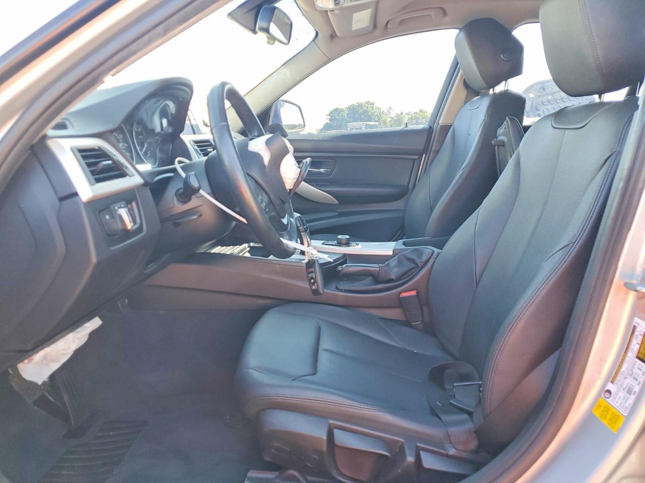 2018 BMW 320 I - zdjęcie 7