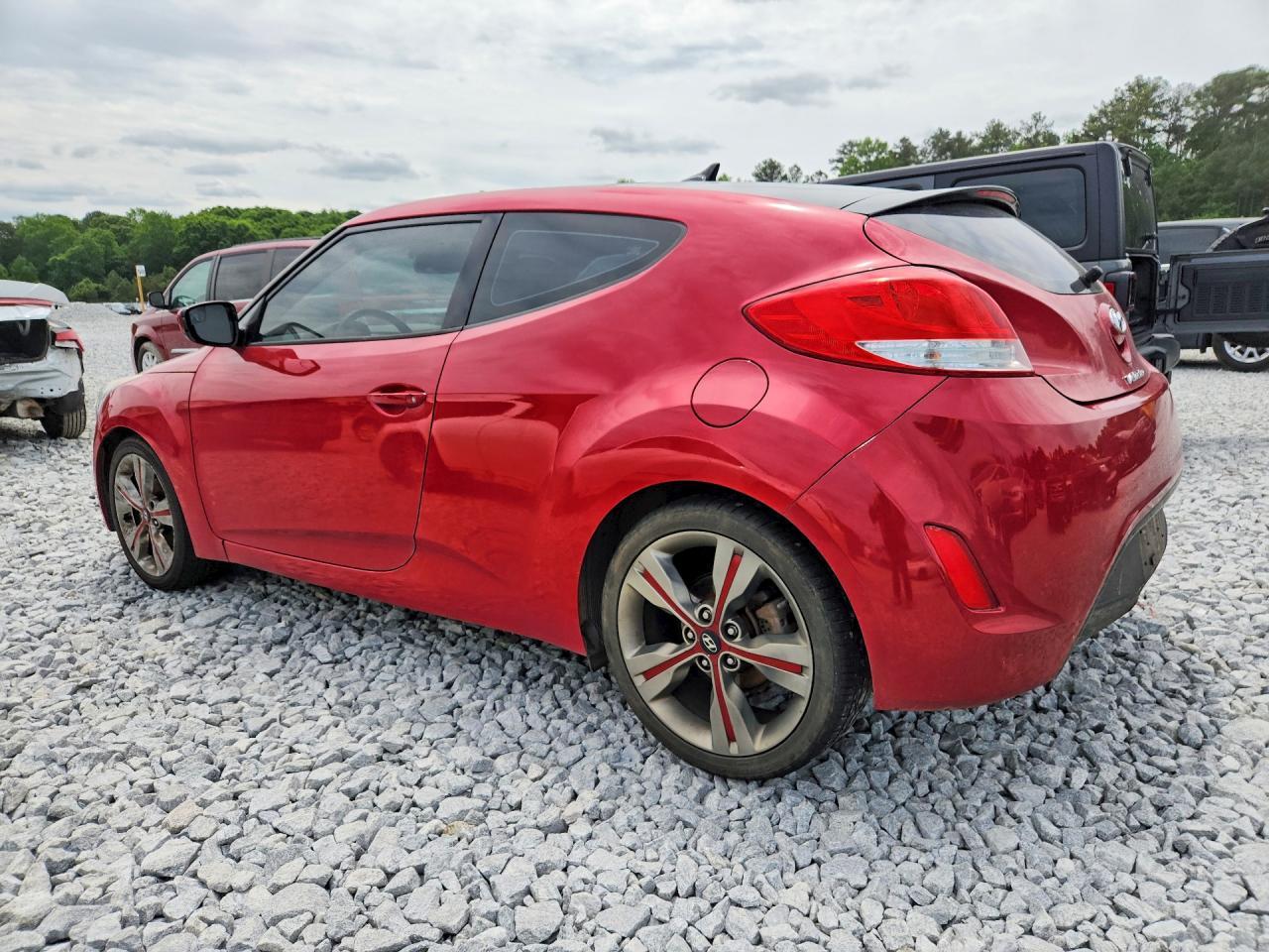 2016 Hyundai Veloster Base - zdjęcie 2