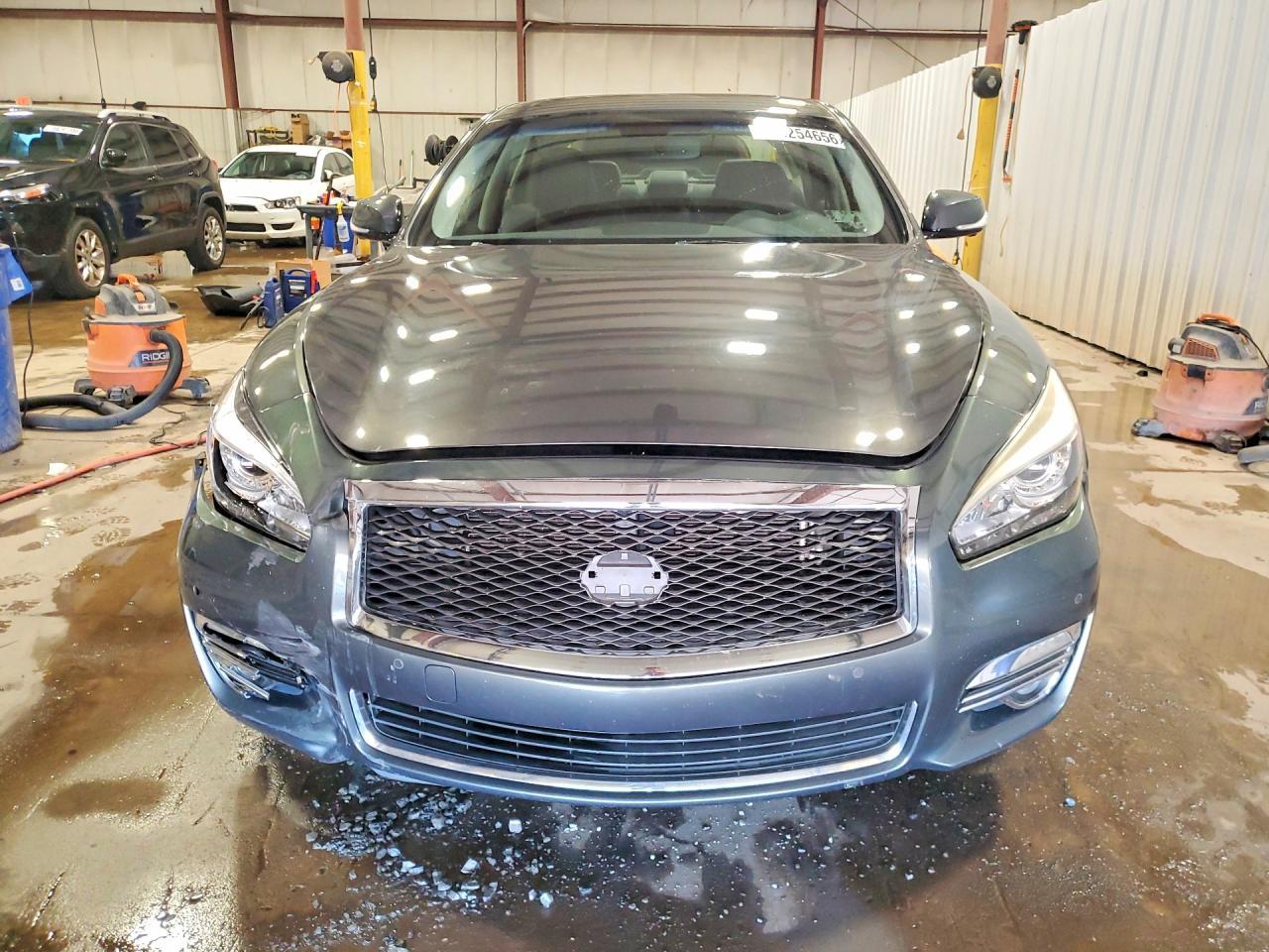 2015 Infiniti Q70 3.7 - zdjęcie 5