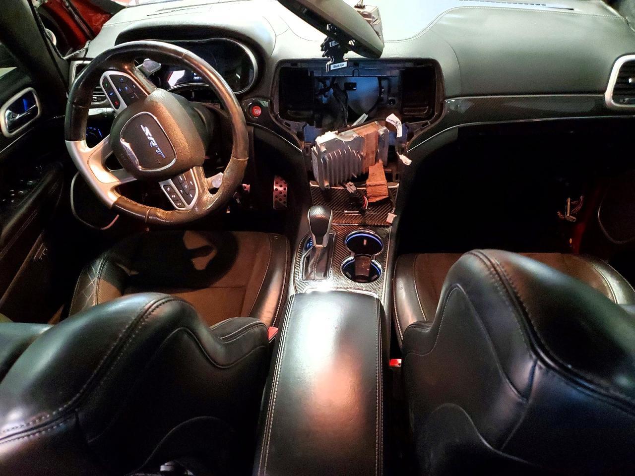 2020 Jeep Grand Cherokee Srt-8 - zdjęcie 8