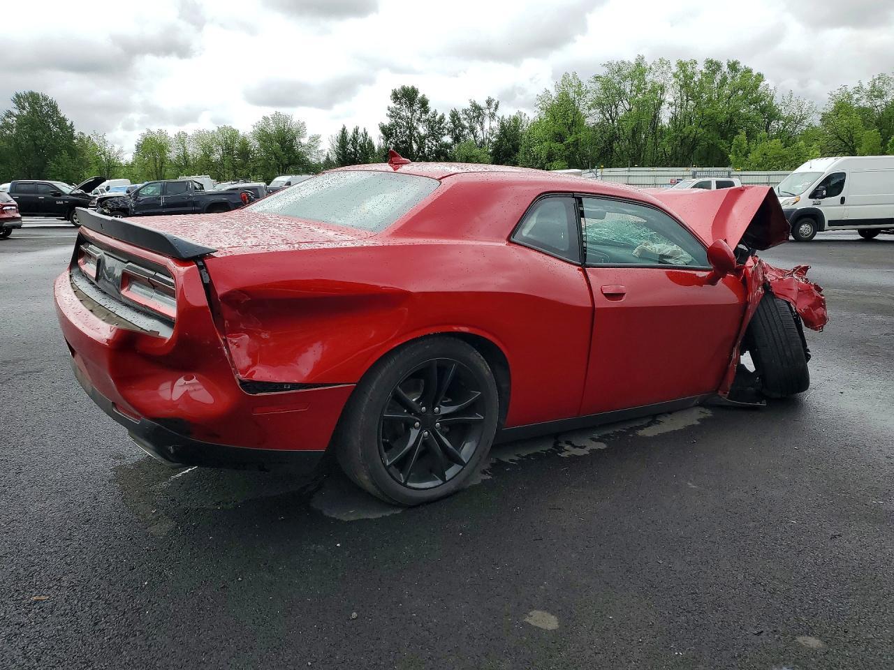 2016 Dodge Challenger R - zdjęcie 3