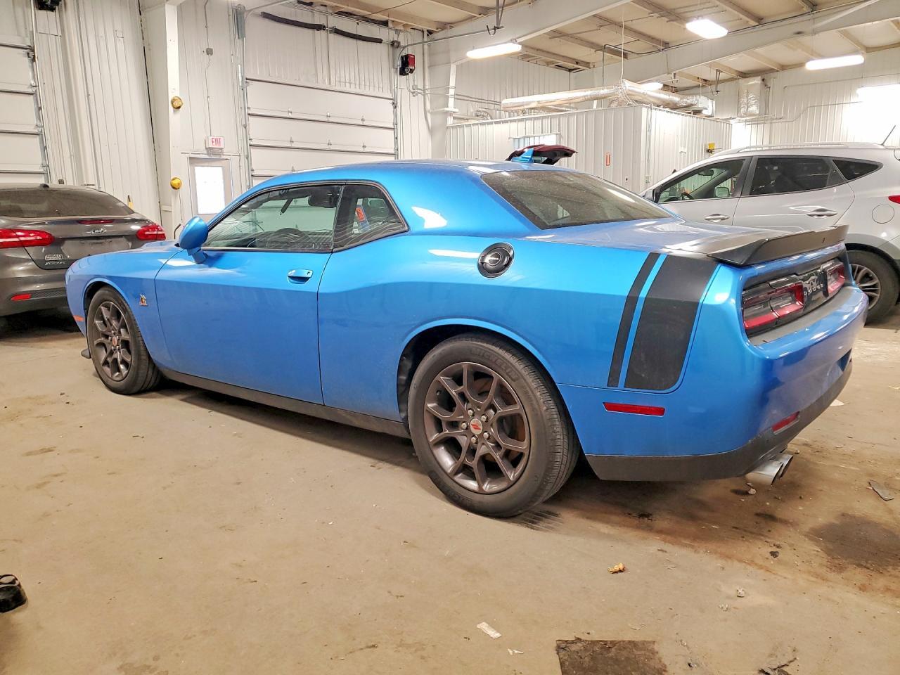 2015 Dodge Challenger R - zdjęcie 2