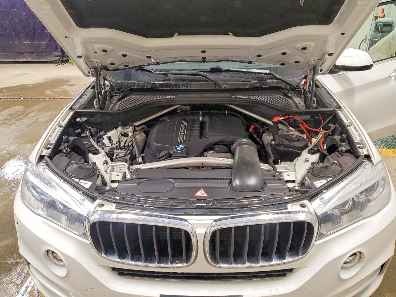 2015 BMW X5 xDrive35I - zdjęcie 12