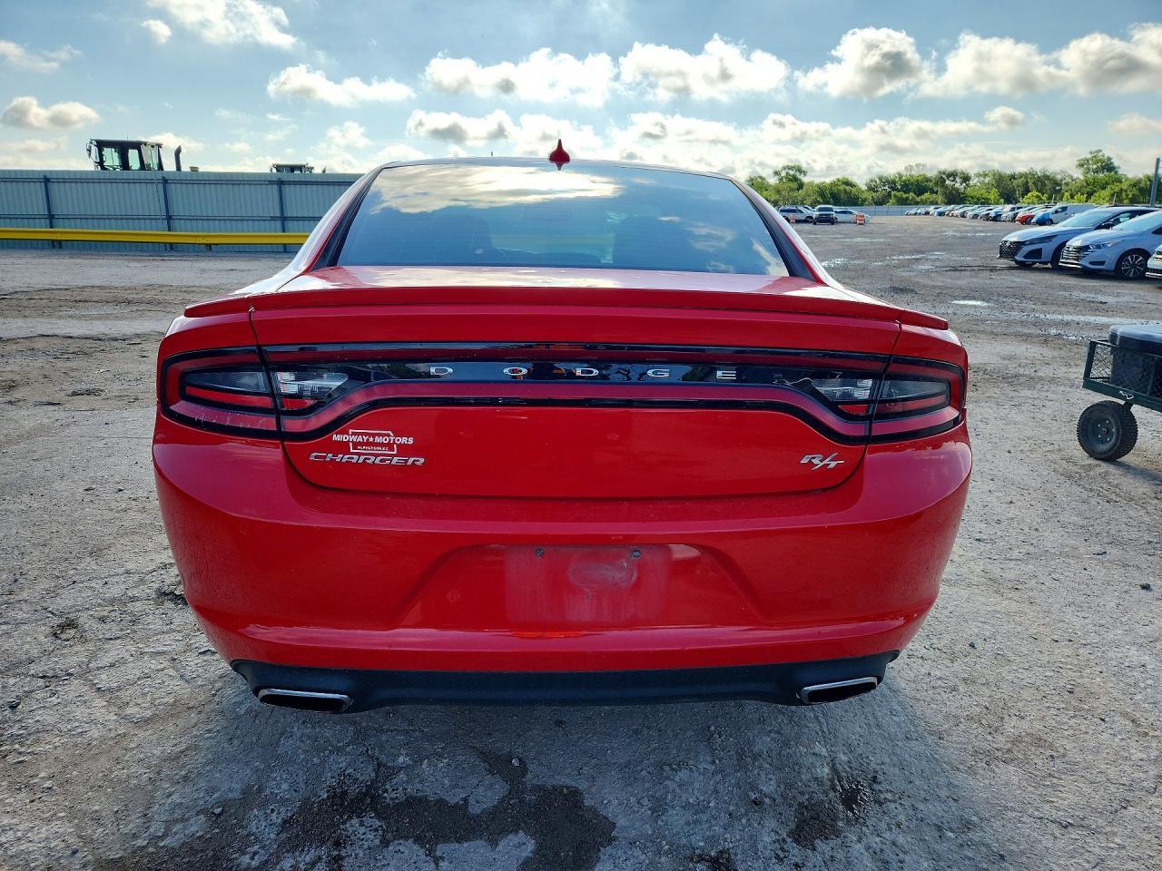 2017 Dodge Charger R - zdjęcie 6