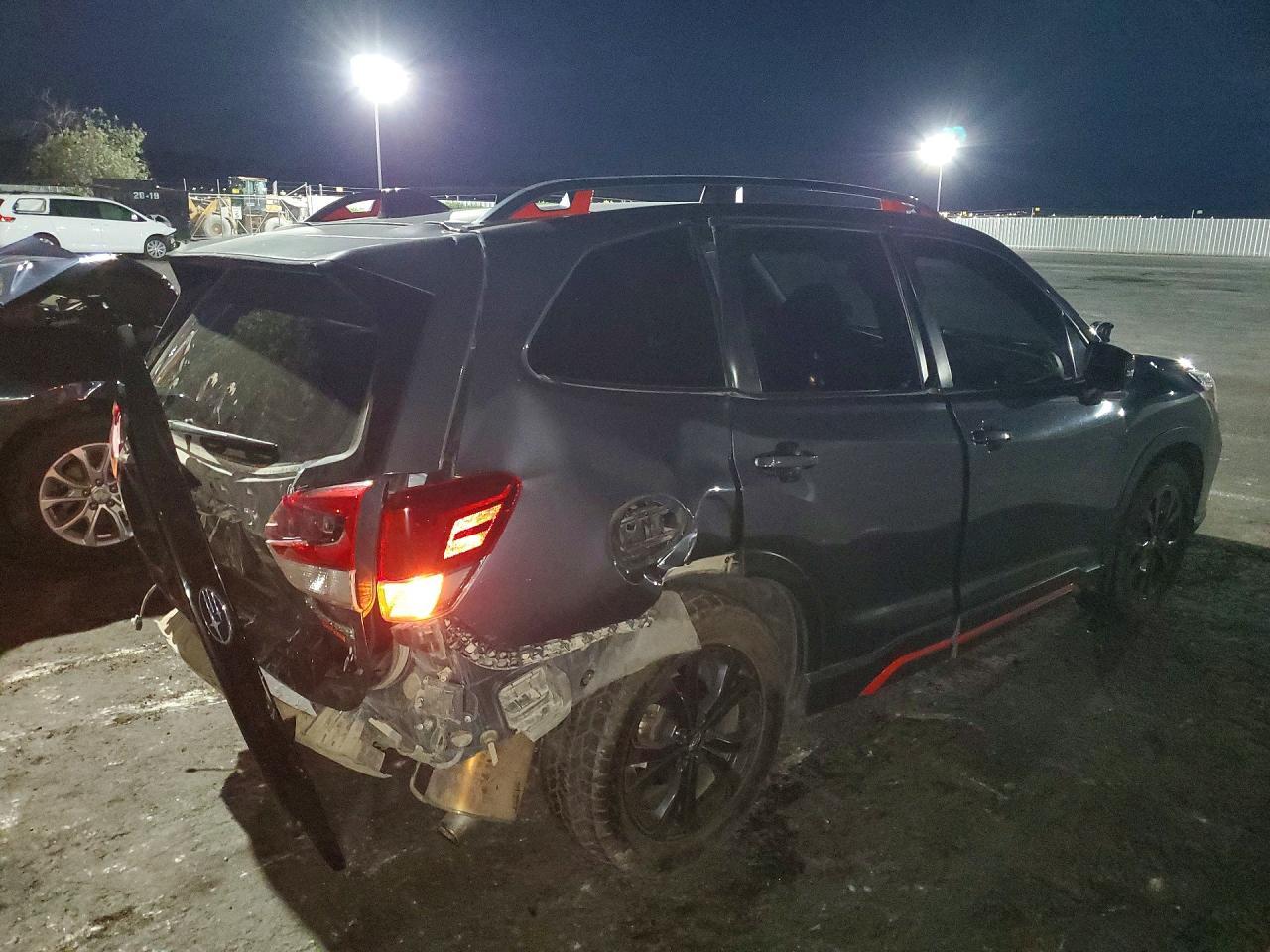 2020 Subaru Forester Sport - zdjęcie 3