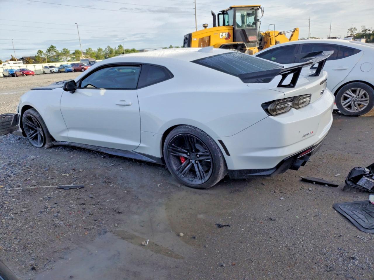 2020 Chevrolet Camaro Zl1 - zdjęcie 2