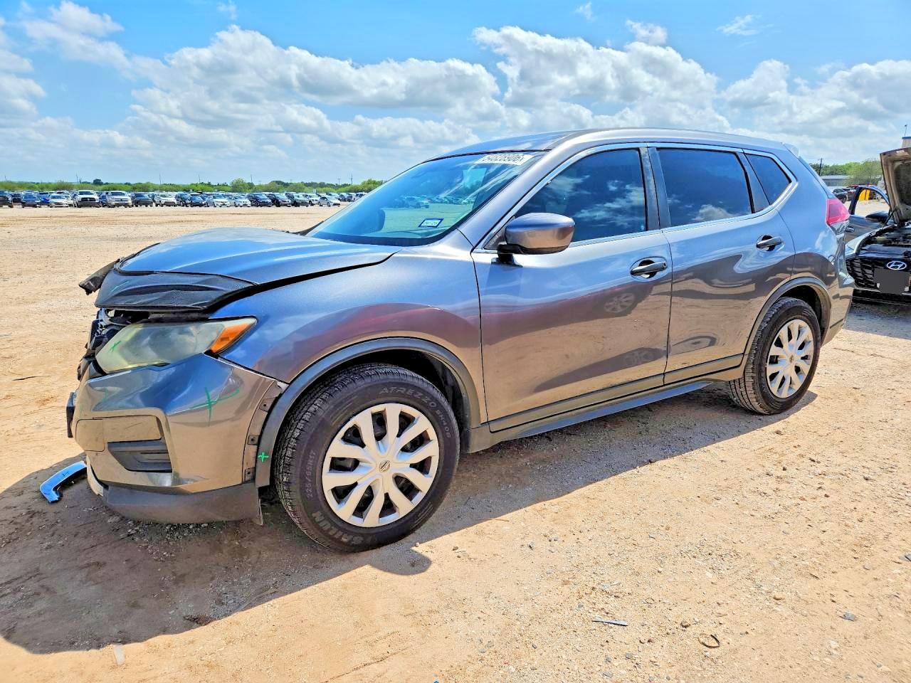 2020 Nissan Rogue S - zdjęcie główne