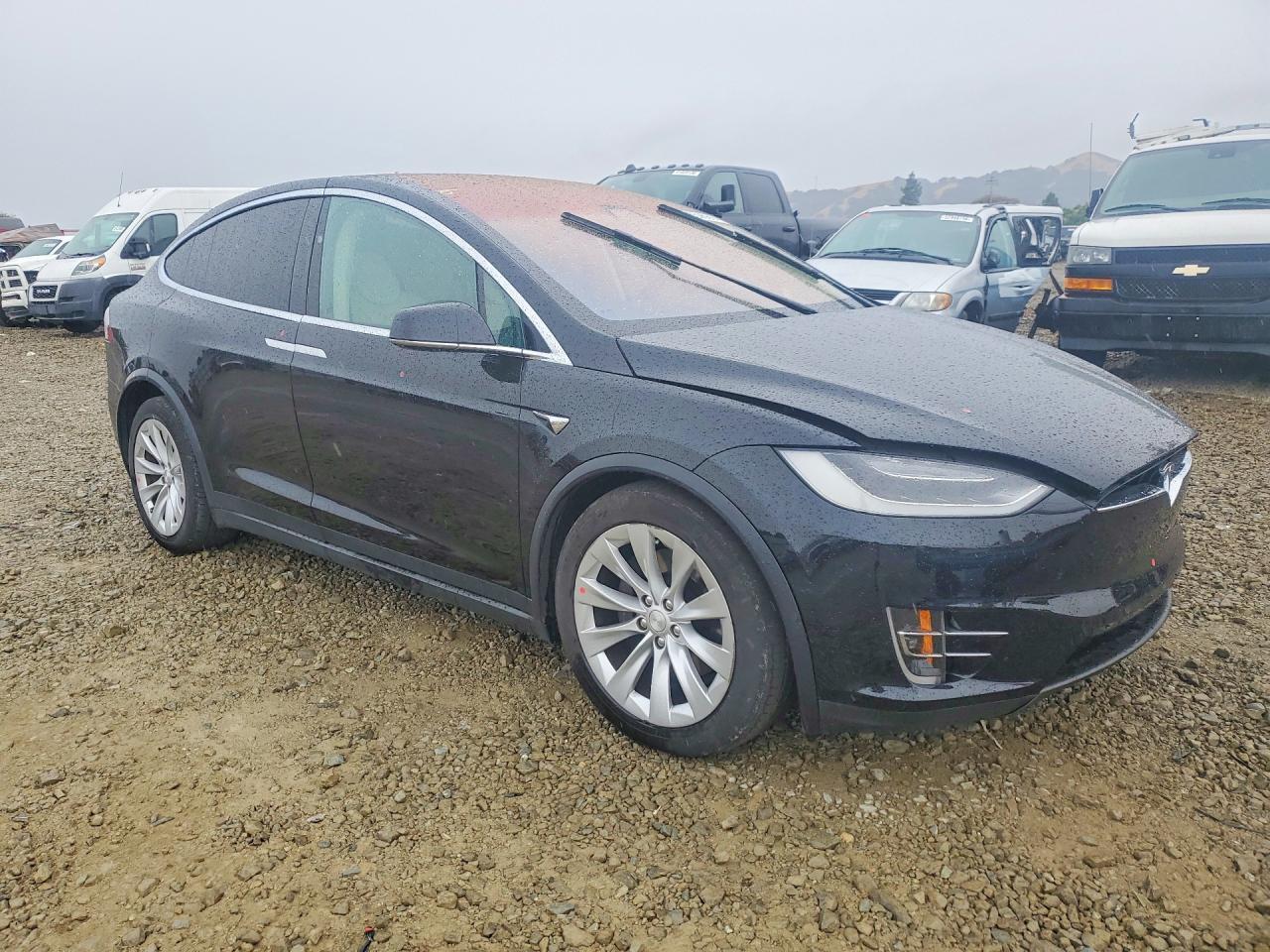 2017 Tesla Model X - zdjęcie 4