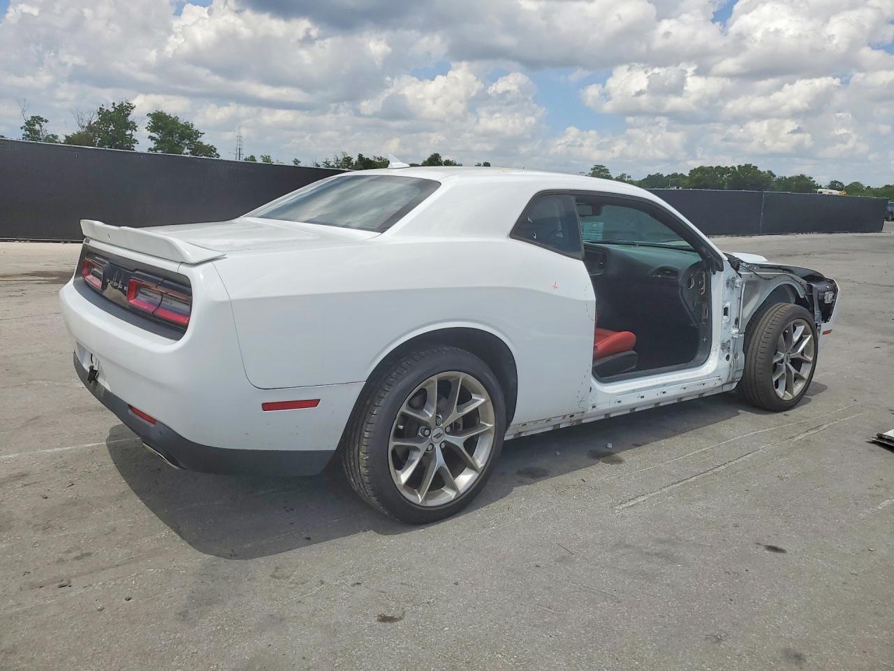 2021 Dodge Challenger Sxt - zdjęcie 3