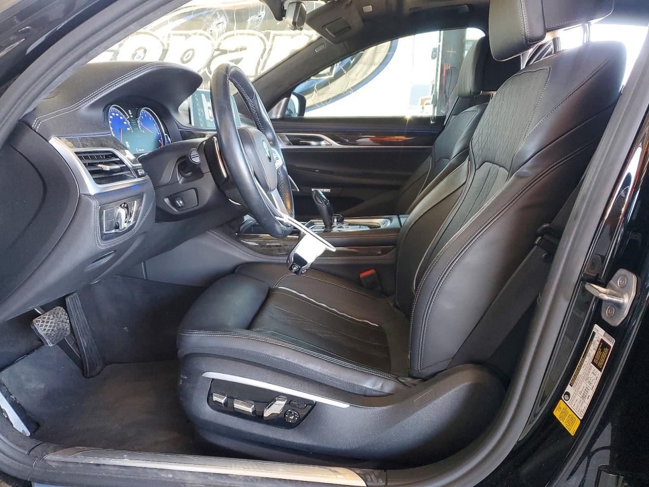 2016 BMW 740 I - zdjęcie 7