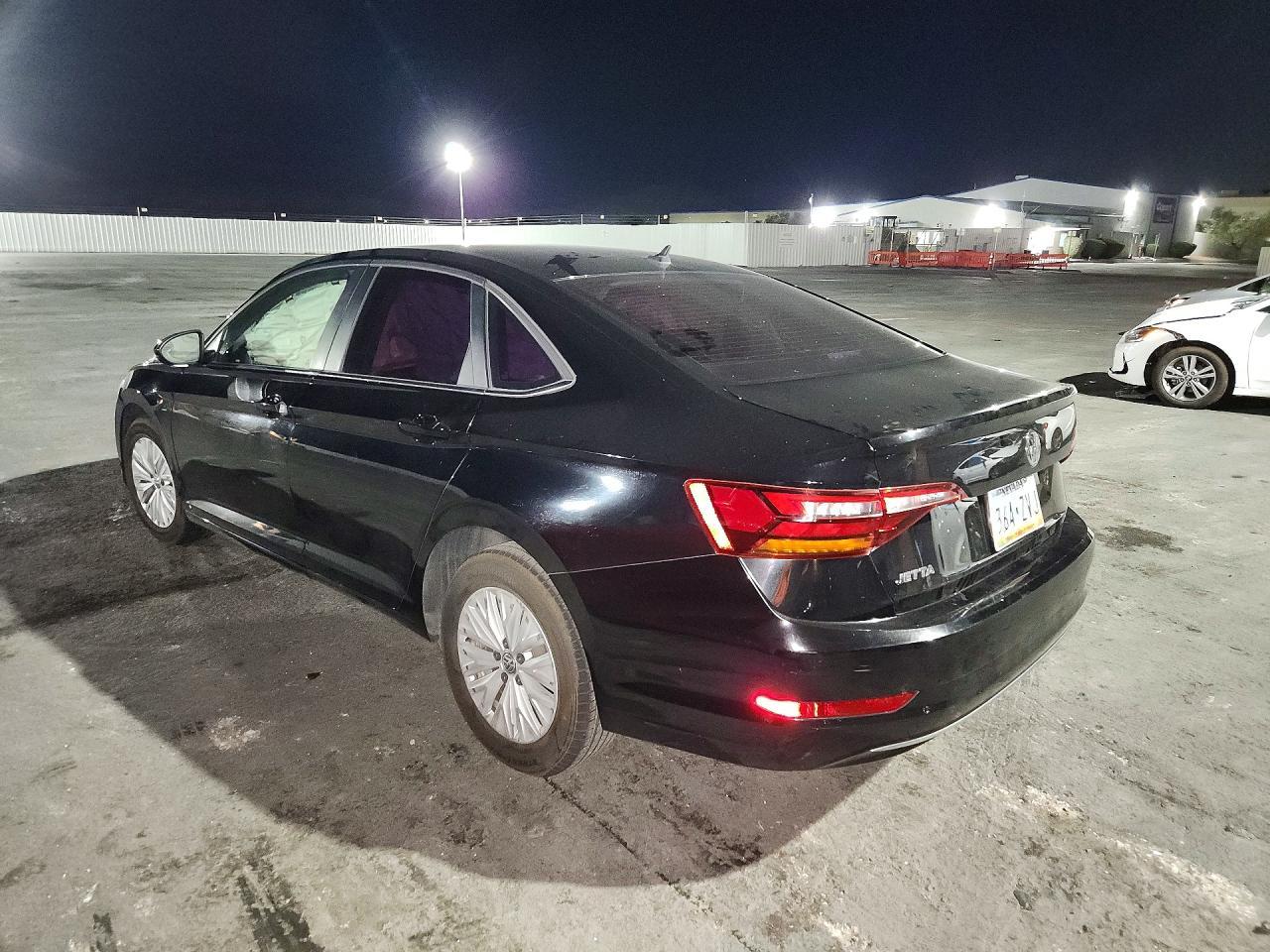 2019 Volkswagen Jetta S - zdjęcie 2