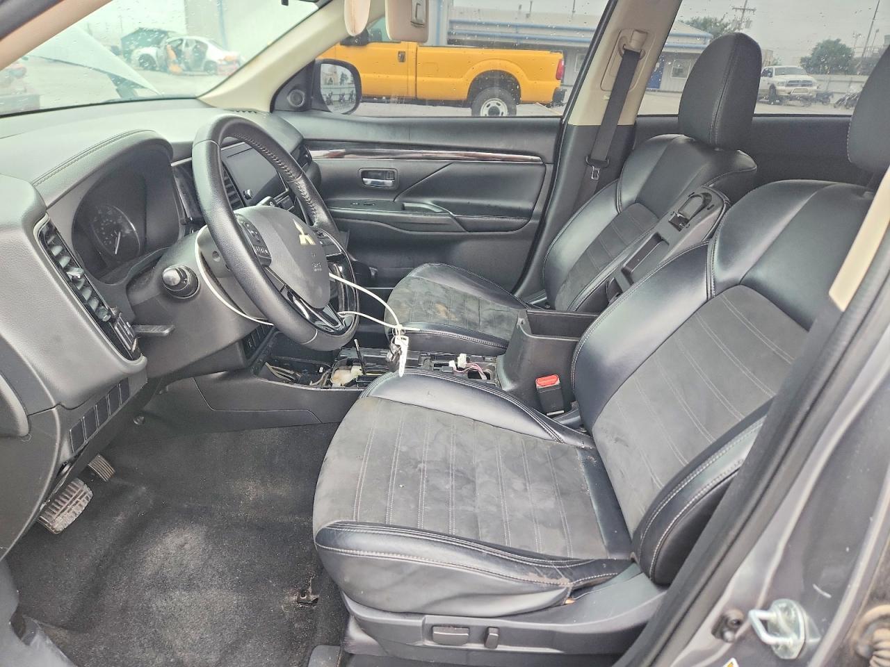 2019 Mitsubishi Outlander Se - zdjęcie 7