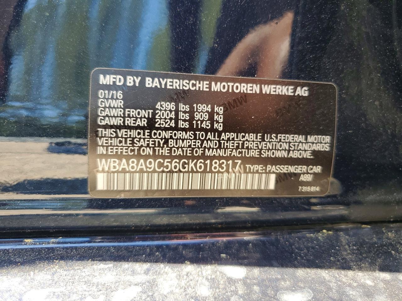 2016 BMW 320 I - zdjęcie 13