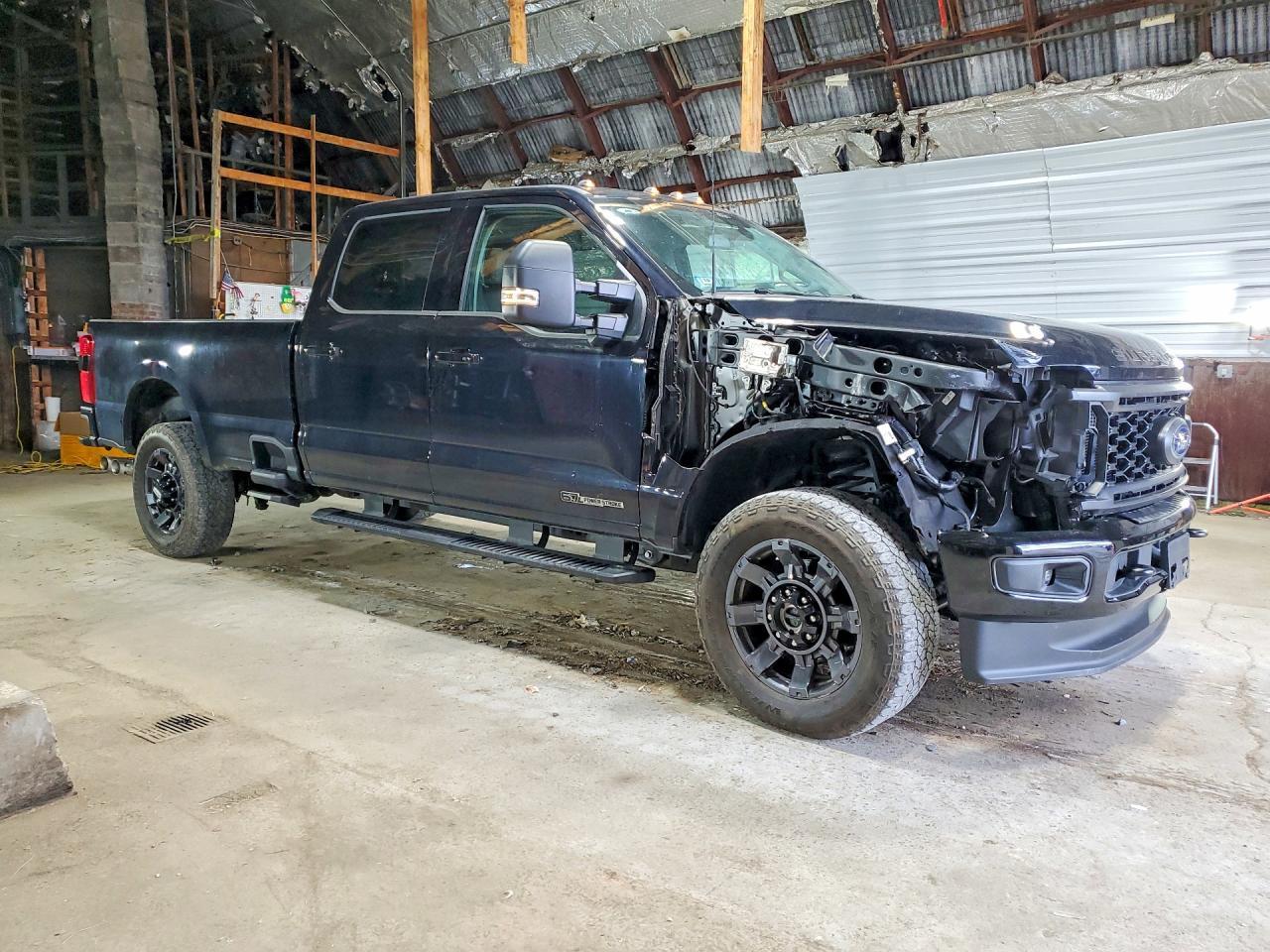2024 Ford F-250 Supe - zdjęcie 4