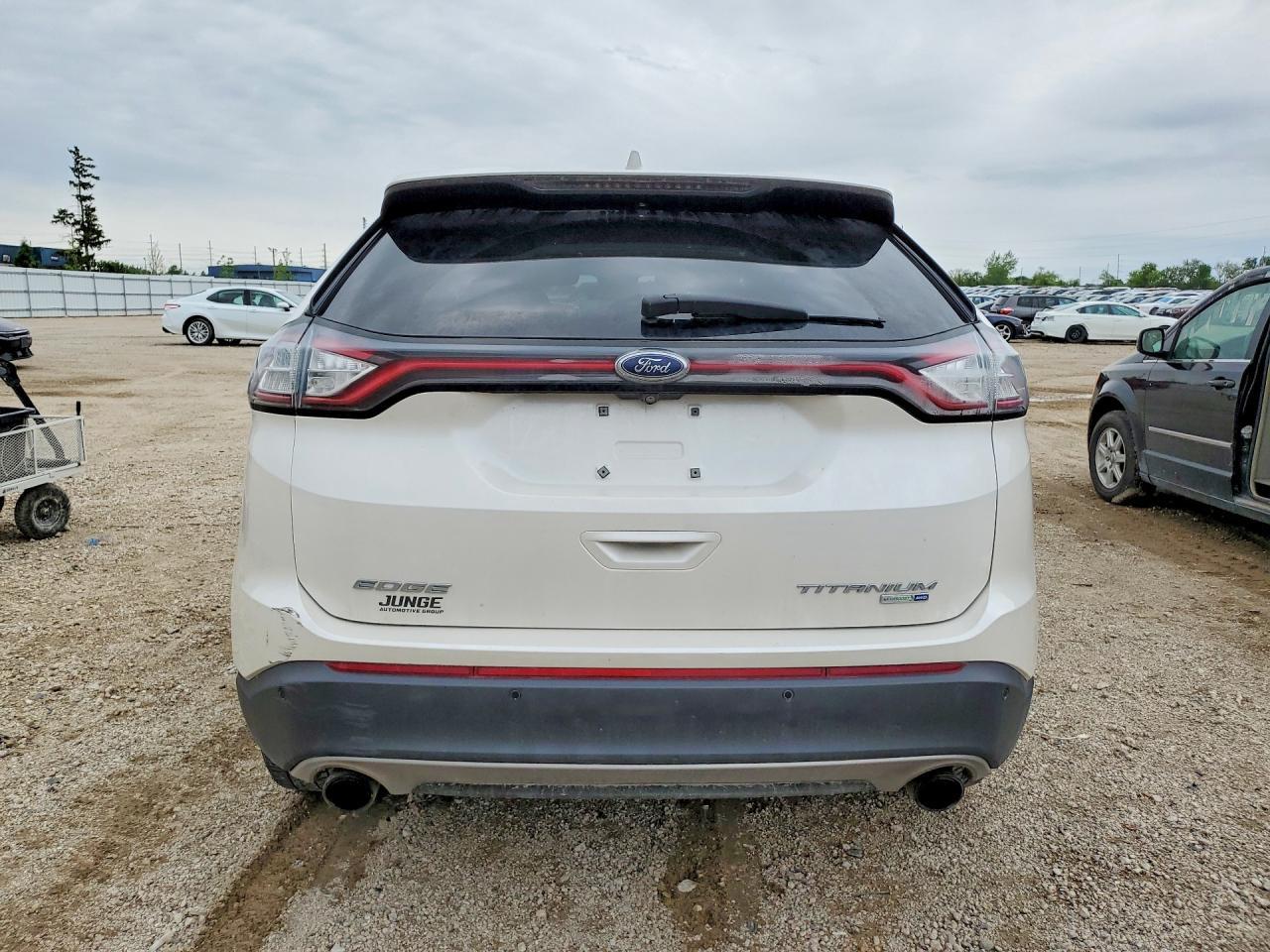 2016 Ford Edge Titanium - zdjęcie 6