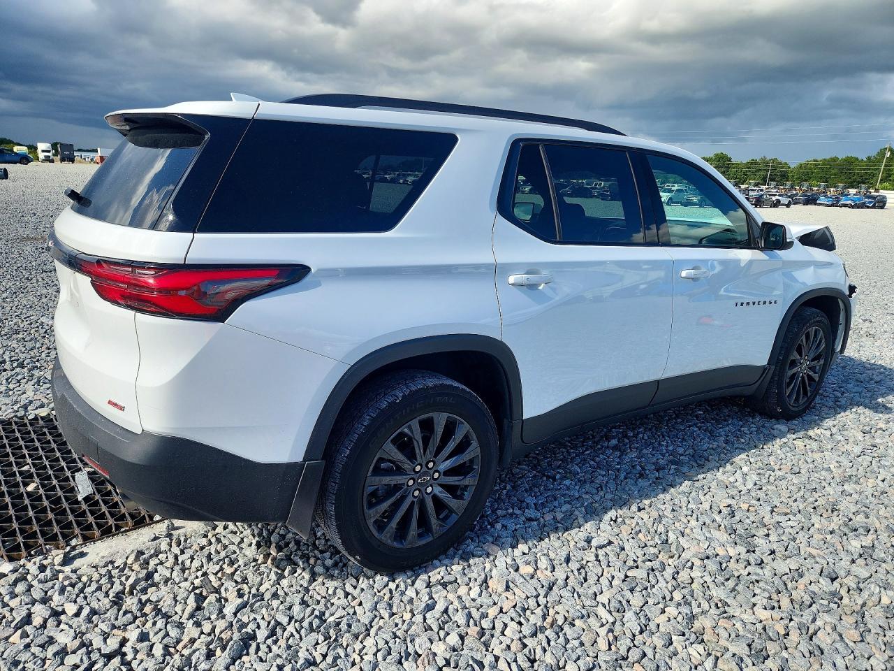 2023 Chevrolet Traverse Rs - zdjęcie 3