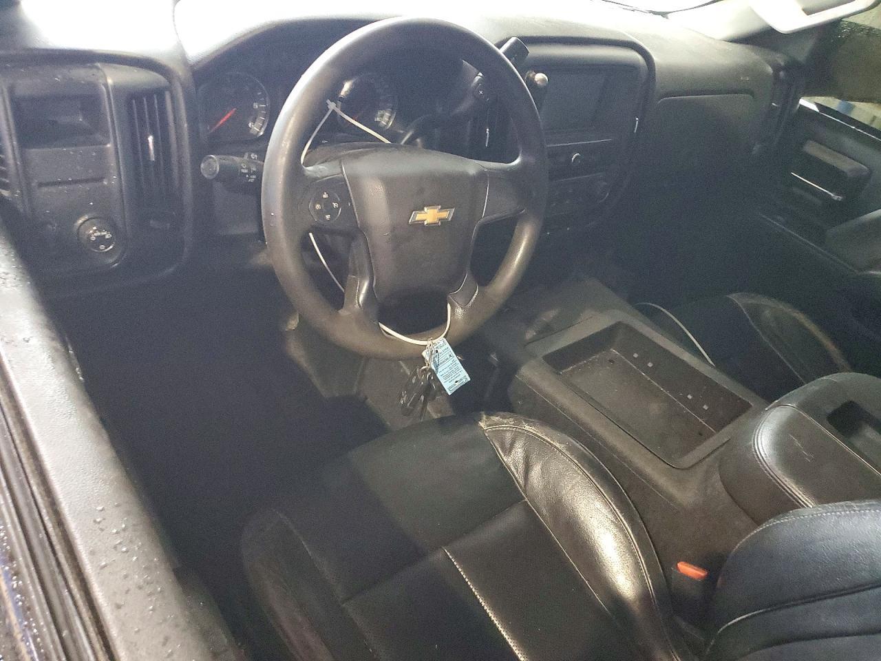 2017 Chevrolet Silverado K1500 Custom - zdjęcie 8