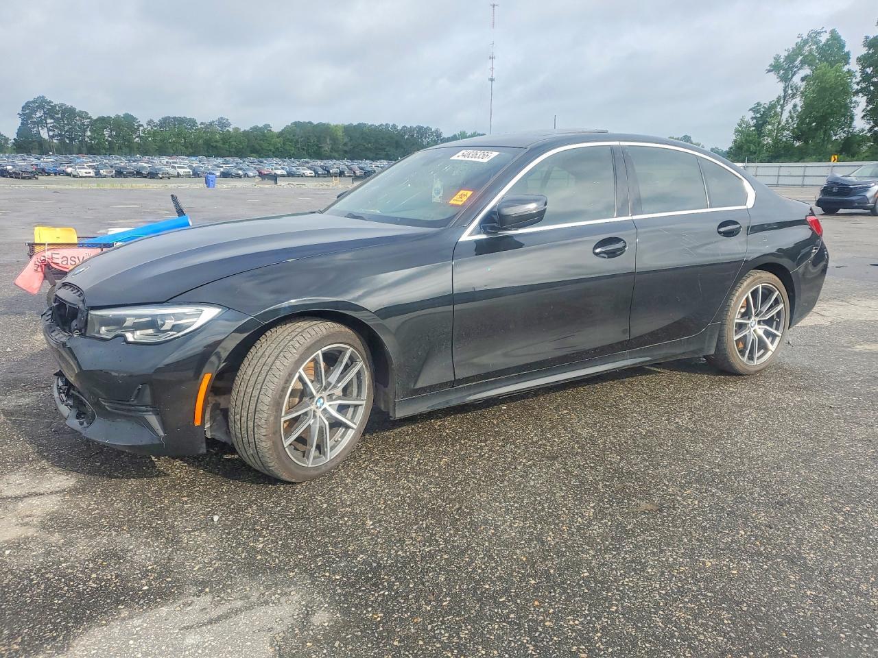 2019 BMW 330I - zdjęcie główne