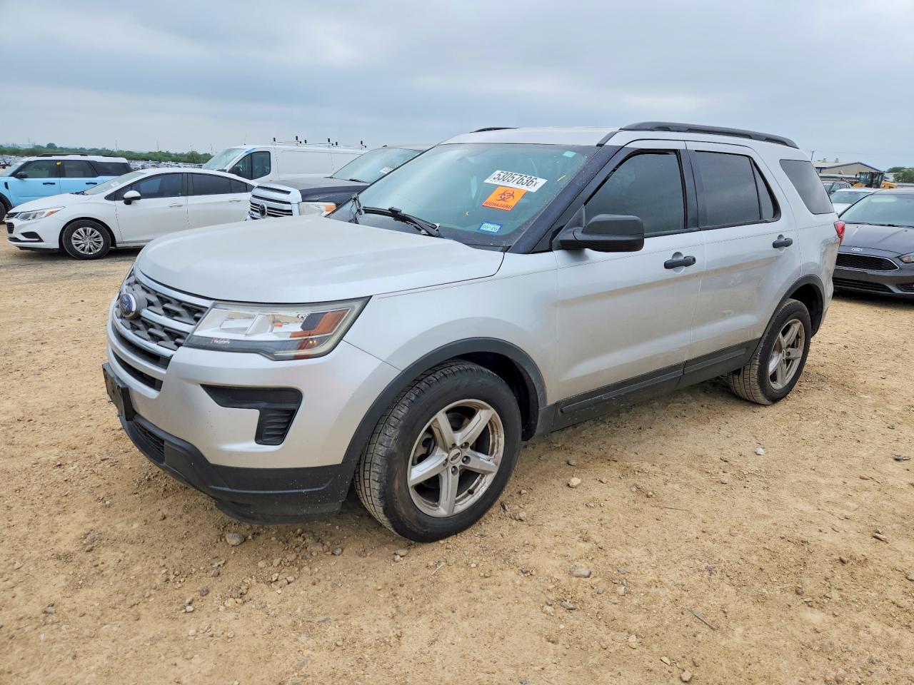 2019 Ford Explorer - zdjęcie główne