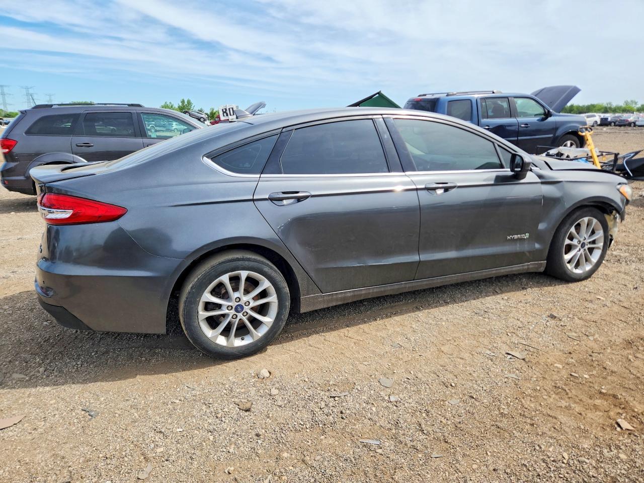 2019 Ford Fusion Se - zdjęcie 3