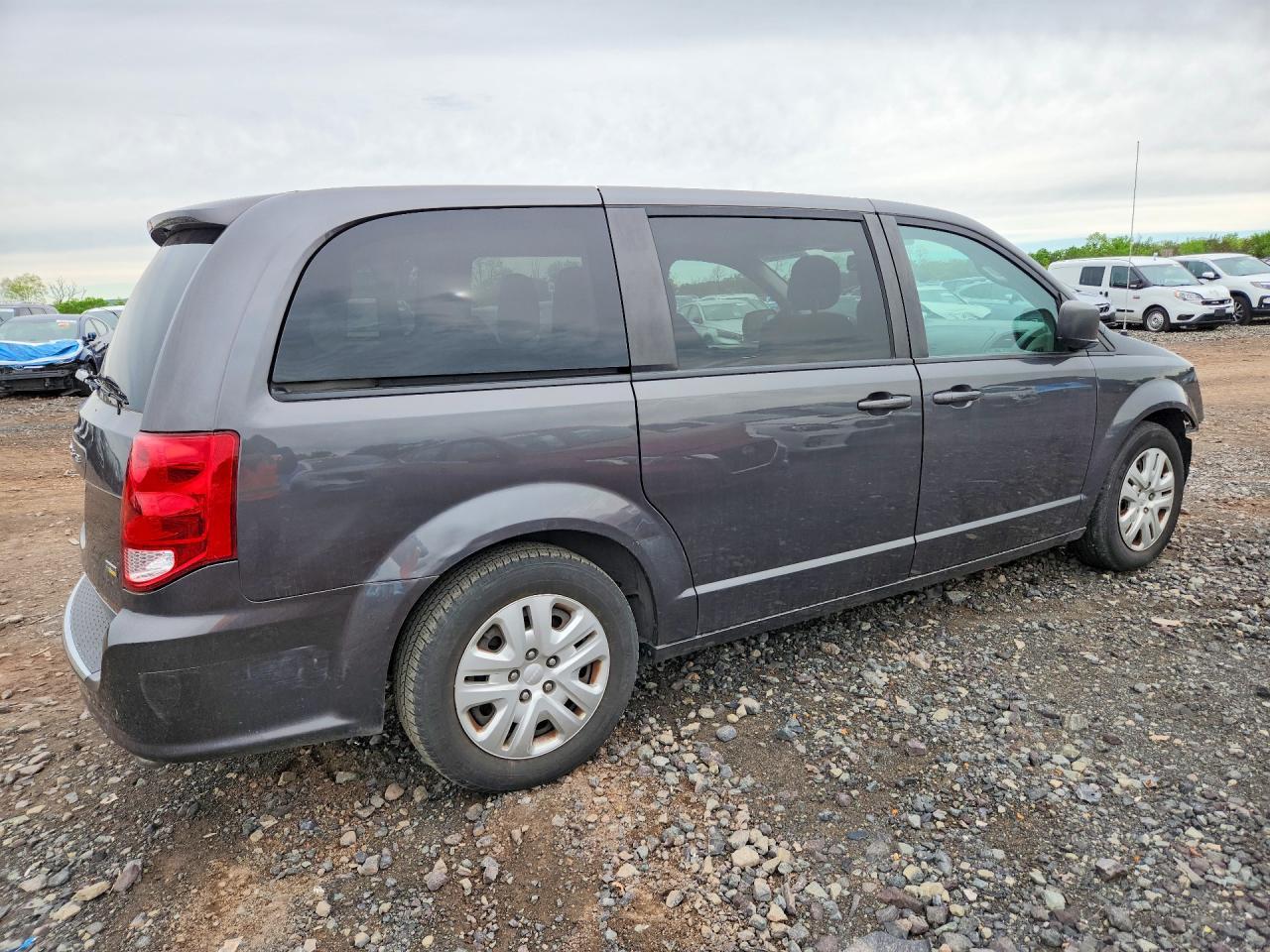 2018 Dodge Grand Caravan Se - zdjęcie 3