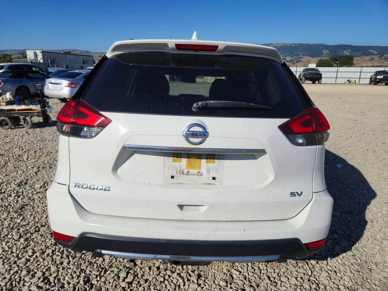 2017 Nissan Rogue Sv - zdjęcie 6