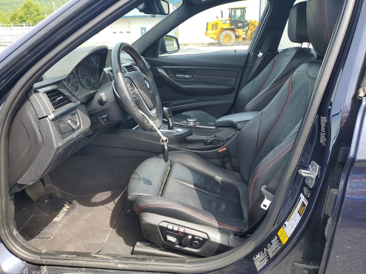 2014 BMW 335 Xi - zdjęcie 7