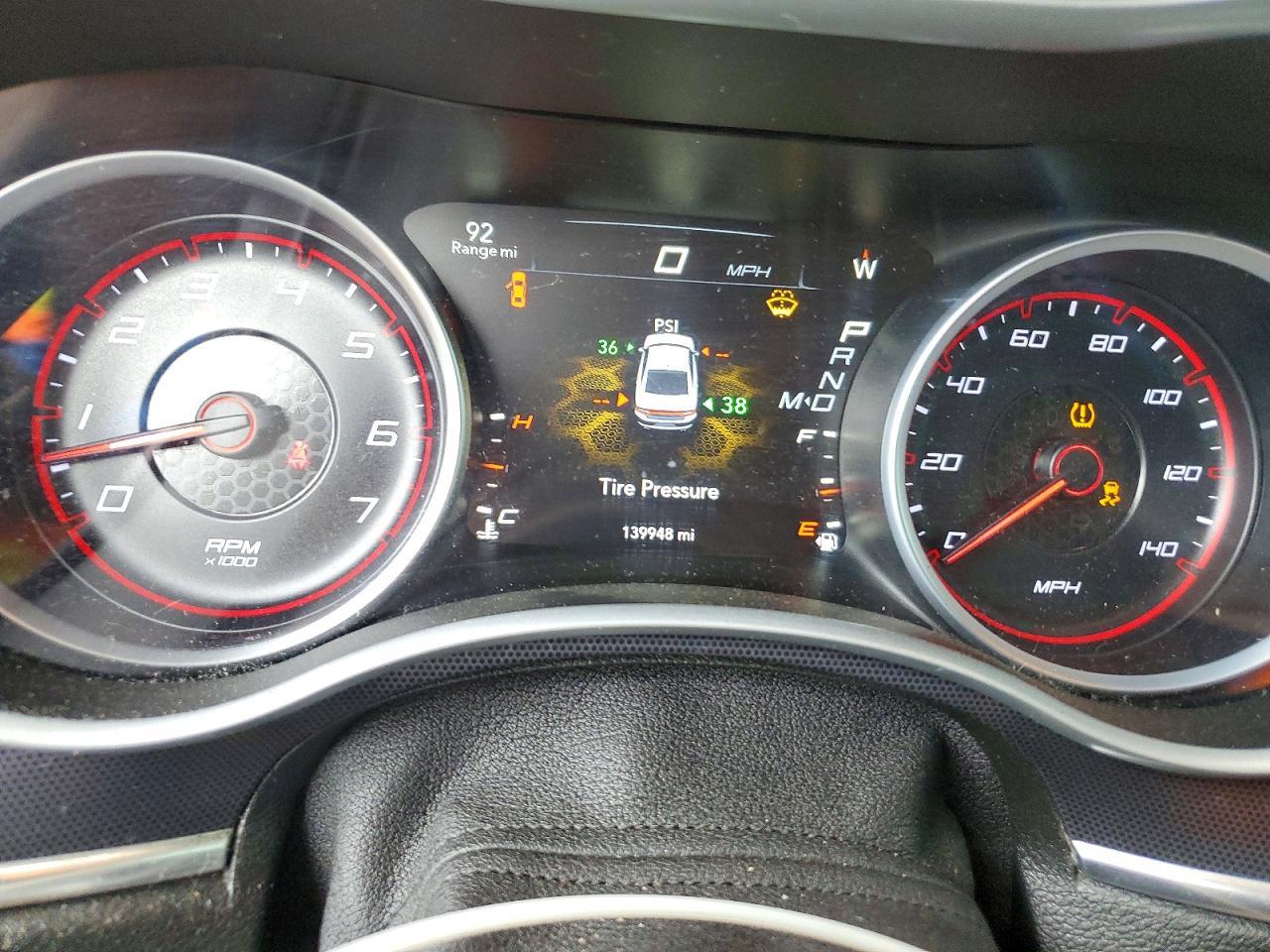 2016 Dodge Charger Sxt - zdjęcie 9