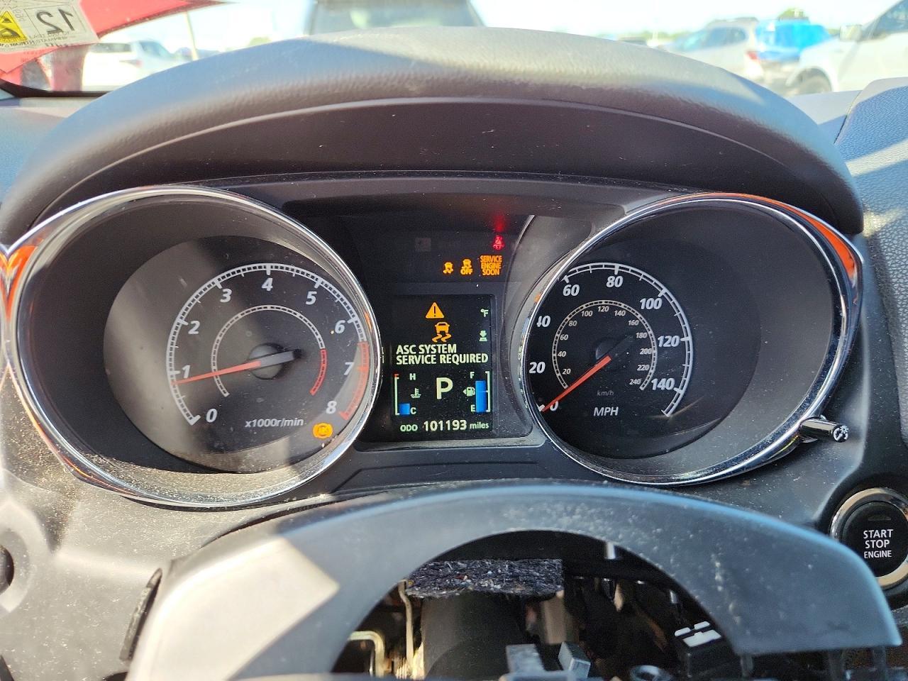 2018 Mitsubishi Outlander - zdjęcie 9