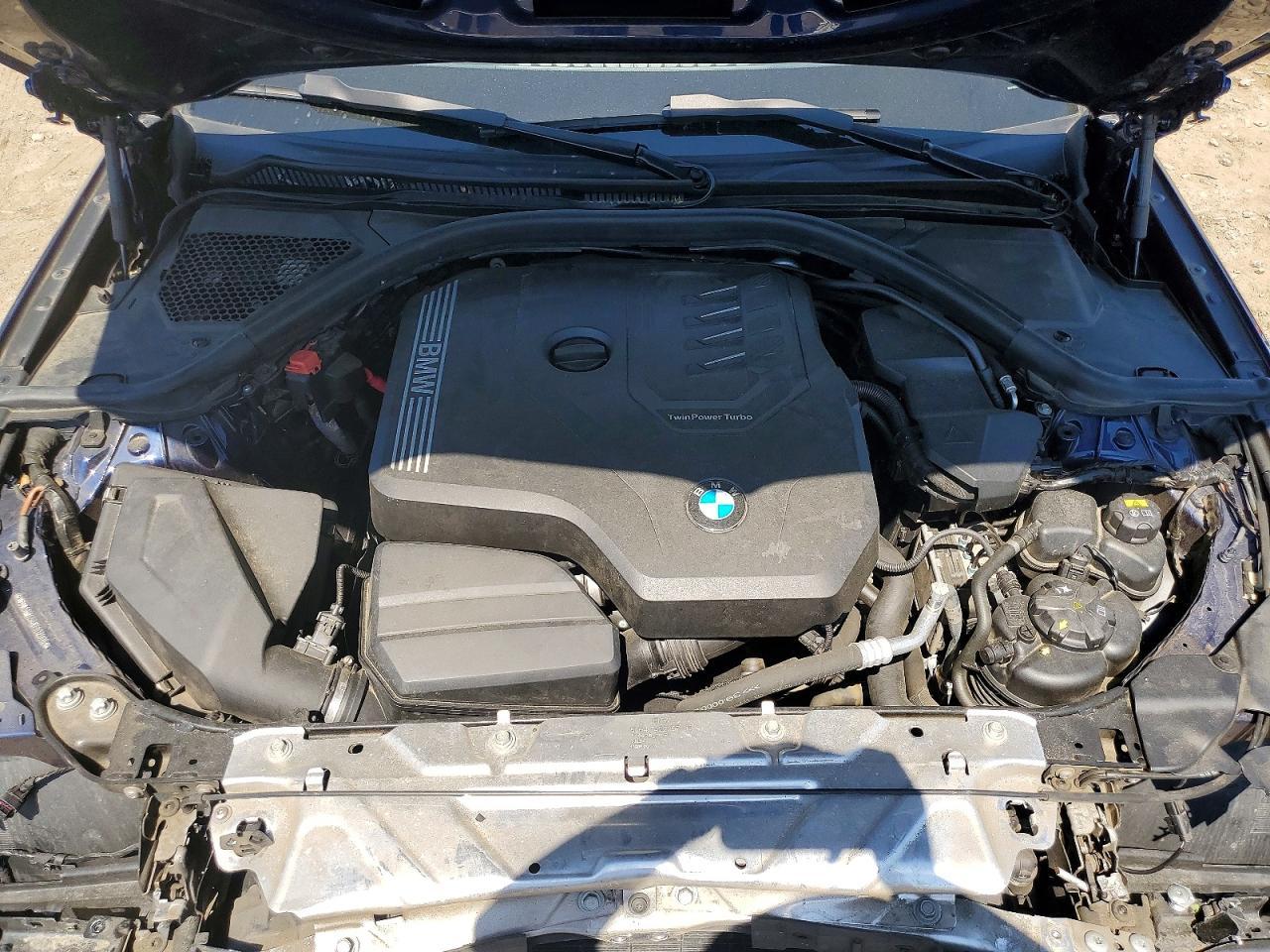 2019 BMW Seria 3 330i - zdjęcie 11