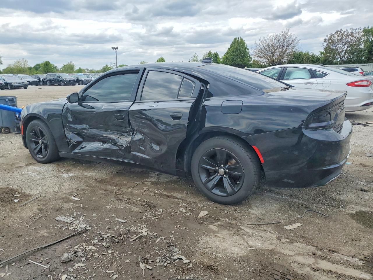 2018 Dodge Charger Sxt Plus - zdjęcie 2