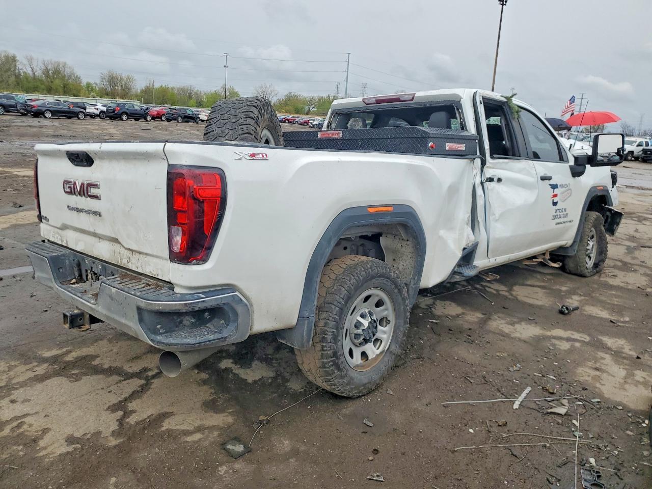 2022 GMC Sierra K3500 - zdjęcie 3