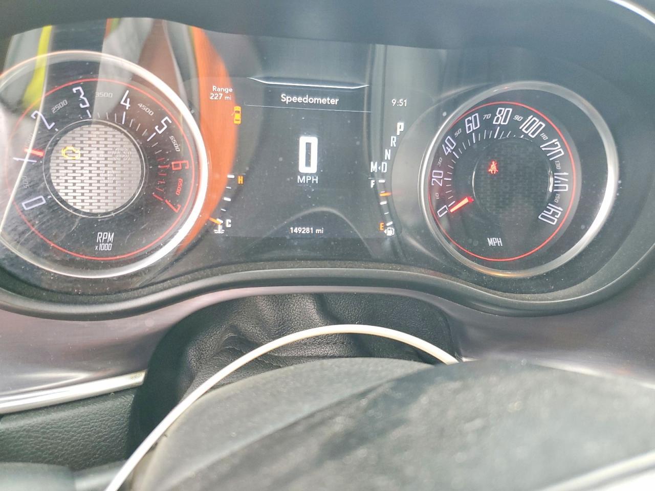 2018 Dodge Challenger R - zdjęcie 9