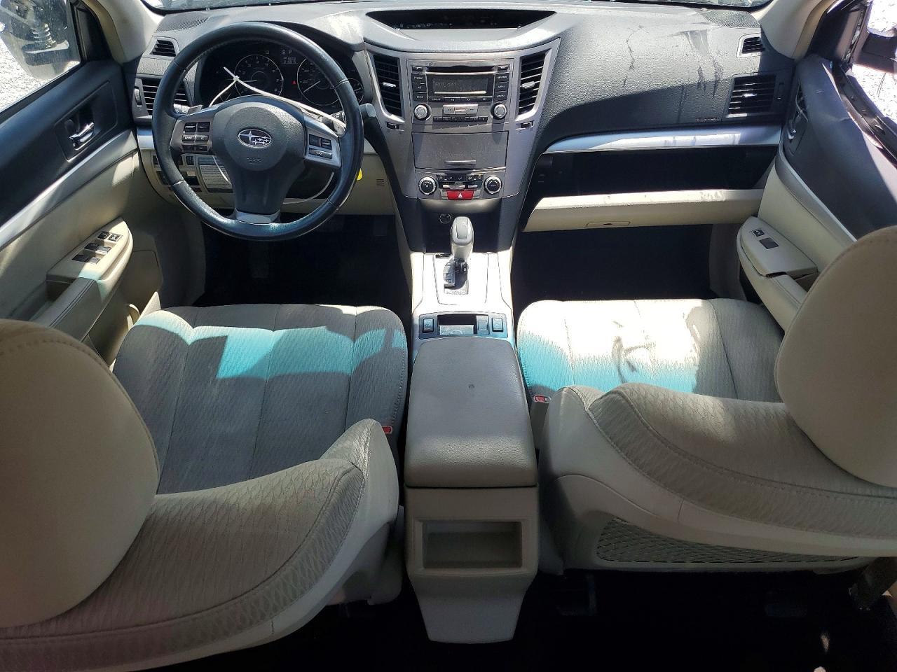 2013 Subaru Legacy 2.5I Premium - zdjęcie 8